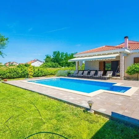 Steinvilla Mit Beheiztem Pool In Wunderschoener Natur Casa vacanze Privlaka (Zadar)